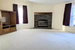183 Round Top Cir, East Huntington, PA 15683 - Photo 3