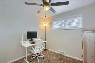 4700 Prescot Dr, Bethel Park, PA 15102 - Photo 31