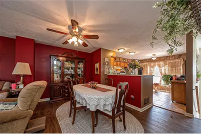 483 Cherryhill Dr, Cecil, PA 15017 - Photo 7