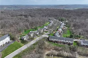 483 Cherryhill Dr, Cecil, PA 15017 - Photo 25