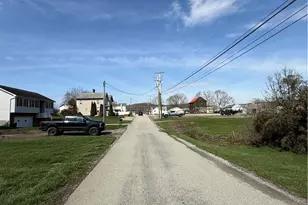 130 Fourth St, Conemaugh-Yough Townships, PA 15681 - Photo 5