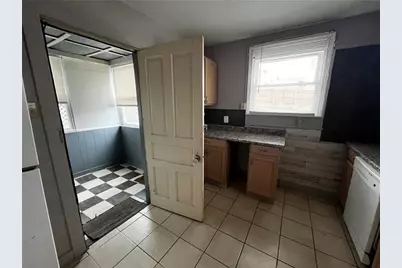 437 Desota St, East McKeesport, PA 15035 - Photo 13