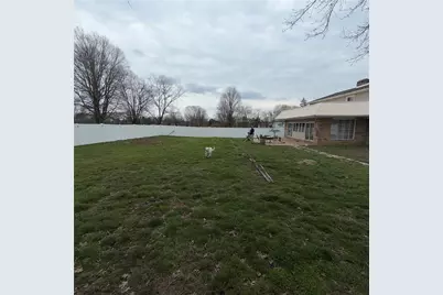 2927 Spangler Rd, Hermitage, PA 16148 - Photo 9