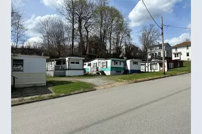 800 Sidney St, Southwest Greensburg Boro, PA 15601 - Photo 5