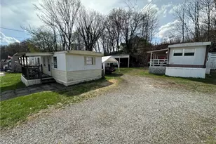 800 Sidney St, Southwest Greensburg Boro, PA 15601 - Photo 7