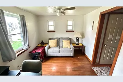 3102 Hazelhurst Avenue, Pittsburgh, PA 15227 - Photo 17