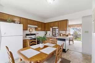 1403 Lexington Dr, Cecil, PA 15055 - Photo 11