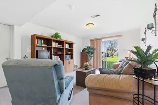 1403 Lexington Dr, Cecil, PA 15055 - Photo 21