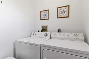 1403 Lexington Dr, Cecil, PA 15055 - Photo 13