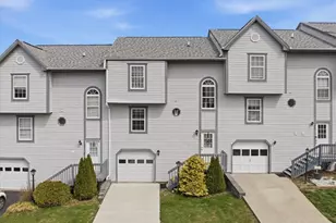 1403 Lexington Dr, Cecil, PA 15055 - Photo 1