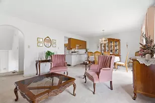 1403 Lexington Dr, Cecil, PA 15055 - Photo 5