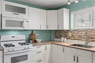 2337 Wrights Wy, Pittsburgh, PA 15203 - Photo 11