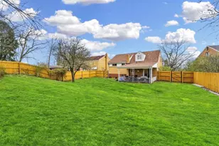 7890 Mark Dr, Pittsburgh, PA 15147 - Photo 27
