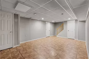 1004 Collins Ave, Baden, PA 15005 - Photo 27