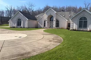 104 Angerer Rd, Cecil, PA 15317 - Photo 1