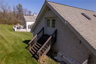 104 Angerer Rd, Cecil, PA 15317 - Photo 9