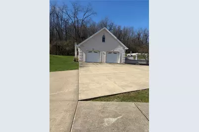 104 Angerer Rd, Cecil, PA 15317 - Photo 3