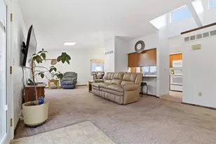 537 Lebanon School Rd, Rostraver, PA 15012 - Photo 3