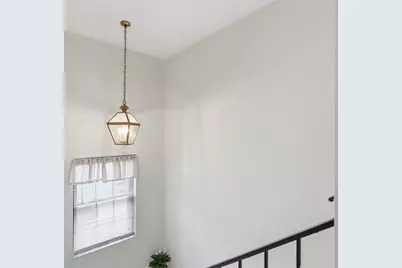 766 Windvue Dr, Robinson Twp, PA 15205 - Photo 15