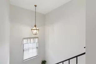 766 Windvue Dr, Robinson Twp, PA 15205 - Photo 15