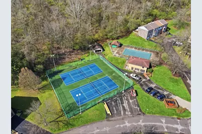 766 Windvue Dr, Robinson Twp, PA 15205 - Photo 35