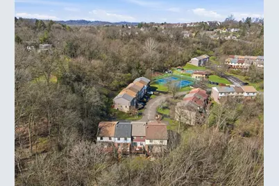 766 Windvue Dr, Robinson Twp, PA 15205 - Photo 31