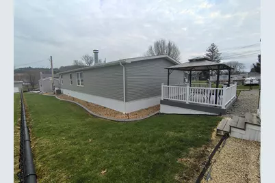 3959 Maple St, Hawthorne, PA 16230 - Photo 7