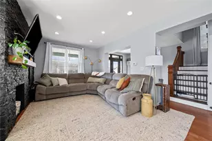 449 Elwyn Ave, Springdale Boro, PA 15144 - Photo 9