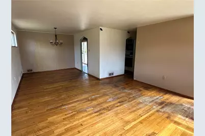 14 W Hillcrest Rd, Nottingham, PA 15330 - Photo 3