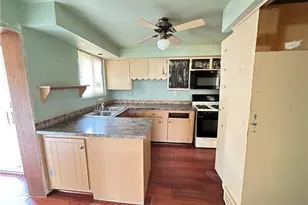 14 W Hillcrest Rd, Nottingham, PA 15330 - Photo 9