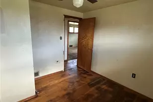 14 W Hillcrest Rd, Nottingham, PA 15330 - Photo 17