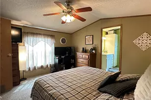 616 Amy Ln, Center Township, PA 16001 - Photo 35