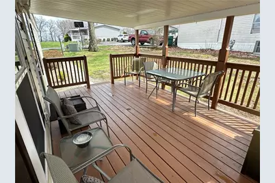 616 Amy Ln, Center Township, PA 16001 - Photo 5