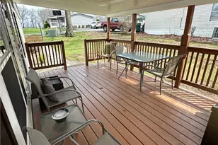 616 Amy Ln, Center Township, PA 16001 - Photo 5