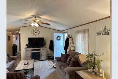 616 Amy Ln, Center Township, PA 16001 - Photo 21