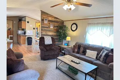 616 Amy Ln, Center Township, PA 16001 - Photo 15