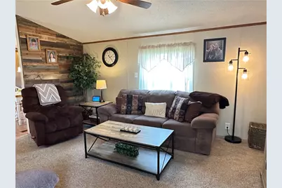 616 Amy Ln, Center Township, PA 16001 - Photo 13