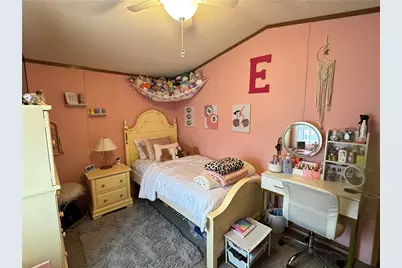 616 Amy Ln, Center Township, PA 16001 - Photo 33