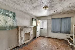 2054 Laketon Rd, Pittsburgh, PA 15221 - Photo 19