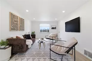 890 Rolling Rock Rd, Baldwin Twp, PA 15234 - Photo 9