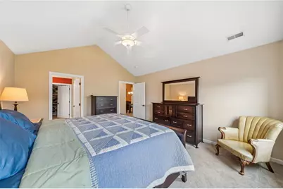 2061 Isleworth Ln, Cranberry Township, PA 16066 - Photo 15