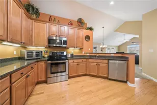 2061 Isleworth Lane, Cranberry Township, PA 16066 - Photo 13