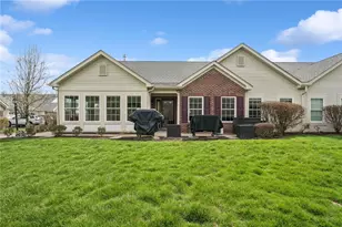 2061 Isleworth Lane, Cranberry Township, PA 16066 - Photo 1