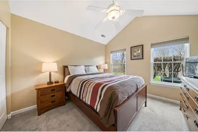 2061 Isleworth Ln, Cranberry Township, PA 16066 - Photo 21