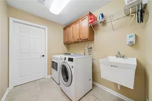 2061 Isleworth Lane, Cranberry Township, PA 16066 - Photo 25