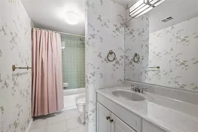 2160 Greentree Road #705W, Scott Township, PA 15220 - Photo 21