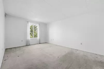 2160 Greentree Road #705W, Scott Township, PA 15220 - Photo 19