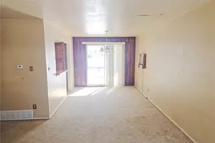 1390 Wakefield Dr, Hermitage, PA 16148 - Photo 3