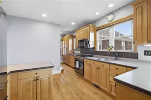 1625 Kelton Ave, Pittsburgh, PA 15216 - Photo 17