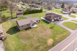 12 Highview St, Derry Township, PA 15650 - Photo 11